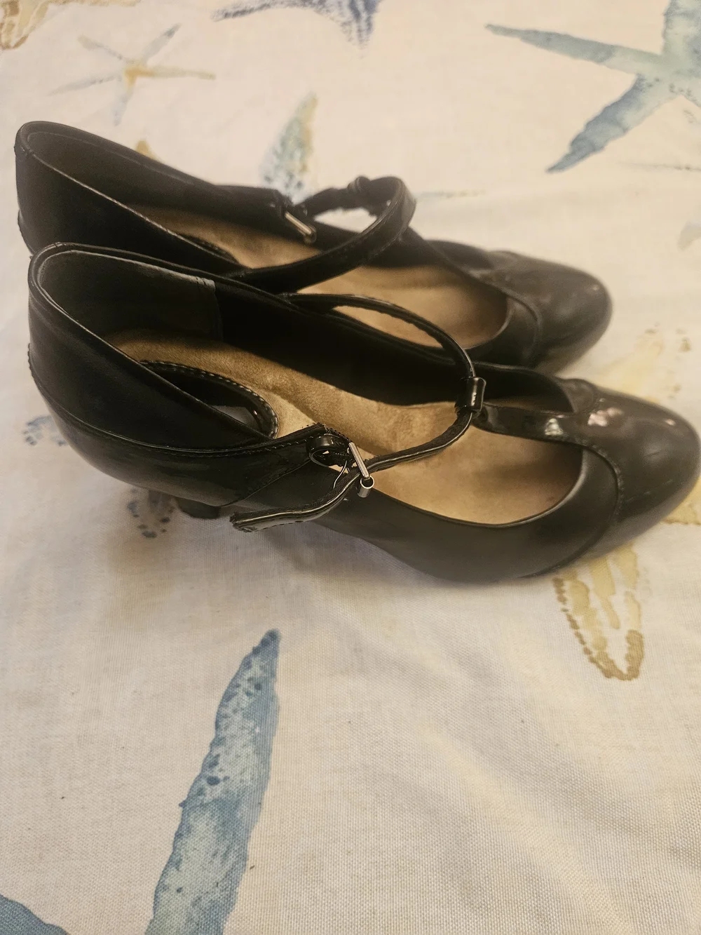 Giani Bernini glossy patent
